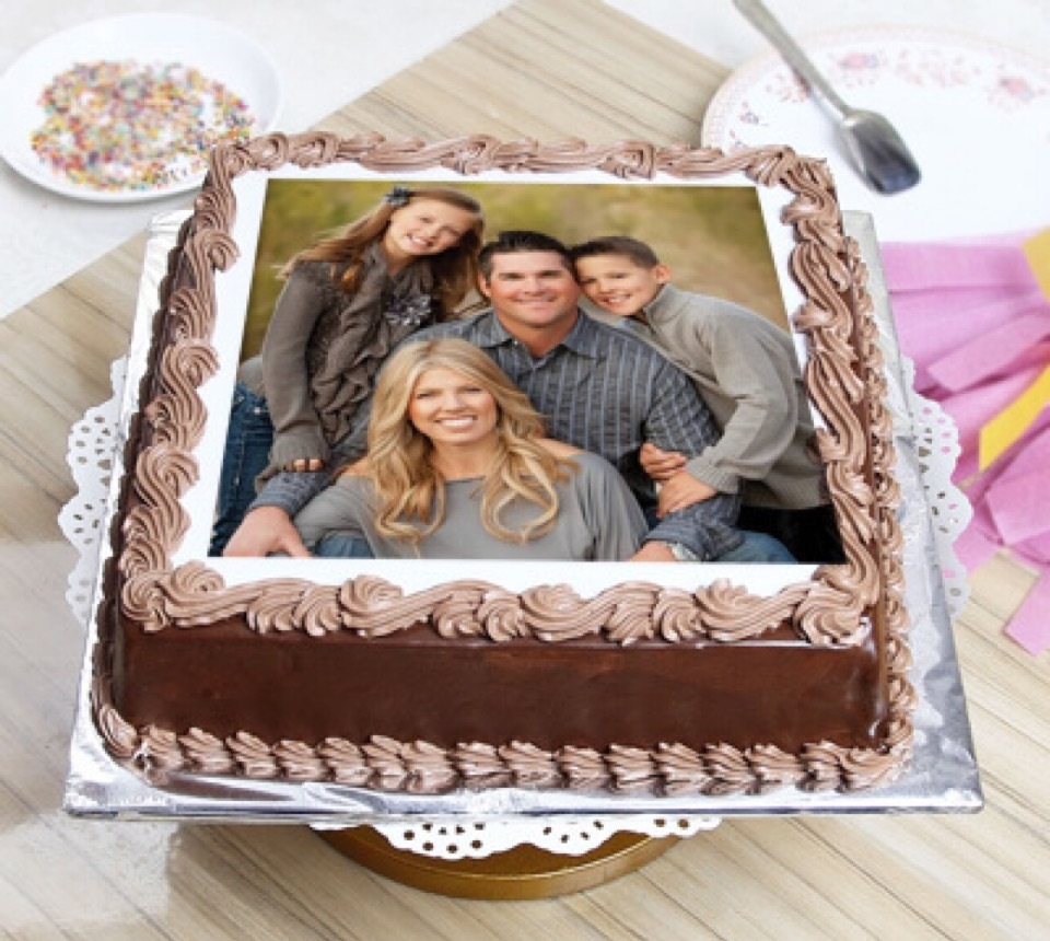 Cakes by Kim Wilmington, DE Bakery